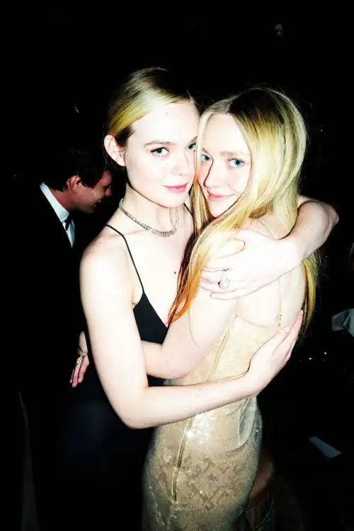 Photoshoot with Elle at Michael Braun's post golden globes party | January 2024
