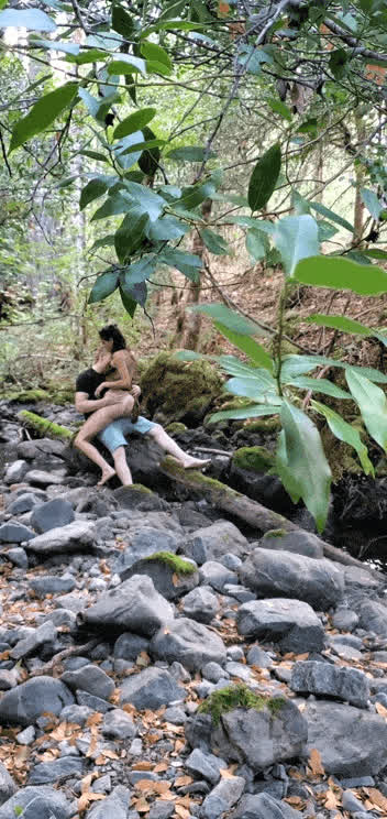 Kissing me while inside makes me arch 