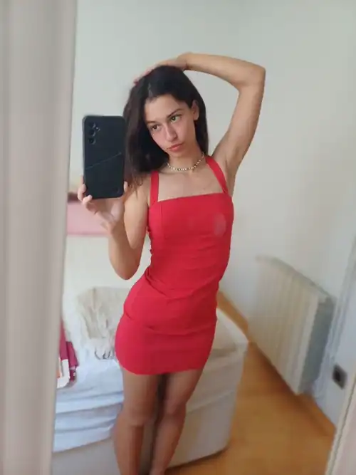 Hope you like this dress on me 😉