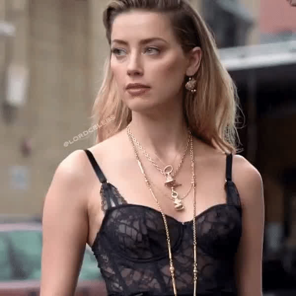 She's so sexy 