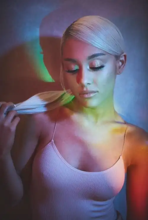 Ariana Grande 