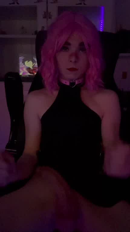 Convince me to fuck you in 3 words every unique answer gets surprise ;)