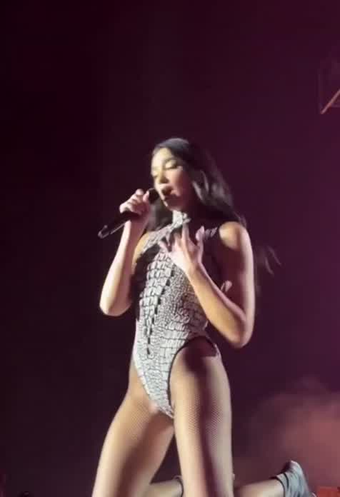 Dua performing “Good In Bed” at the Sziget Festival (August 2022)