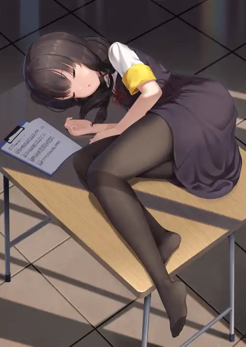 Sleepy Miko (by Shiro_Piaco)