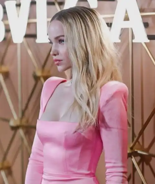 Dove Cameron