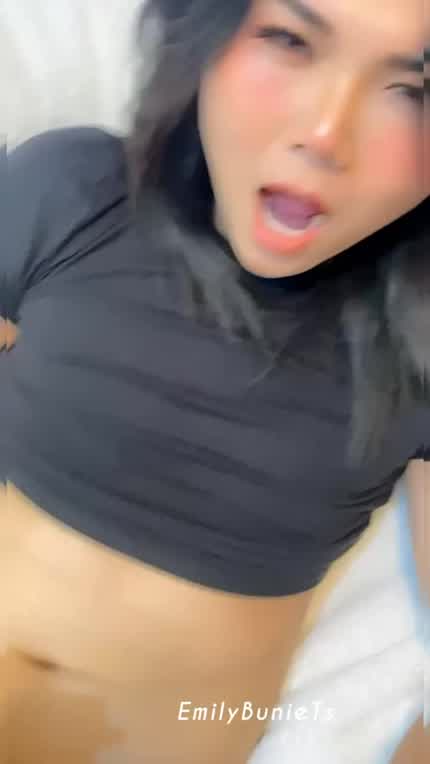 Do you find it hot when I cum huge ?