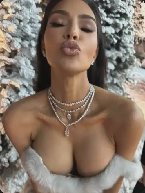 make me eat my cum for mommy