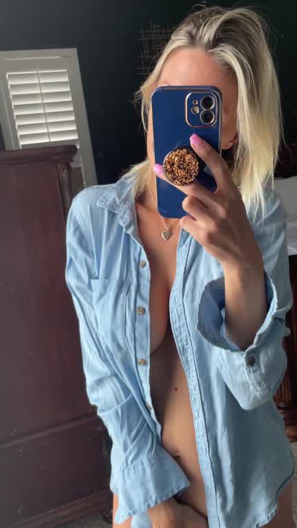 The hot mom next door is horny, use the backdoor when you cum 😈
