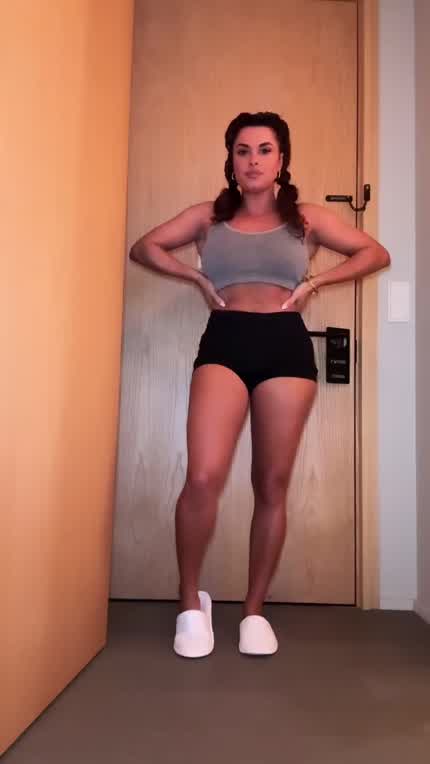 Joy getting dressed while in Iceland via IG reel 4/11/24