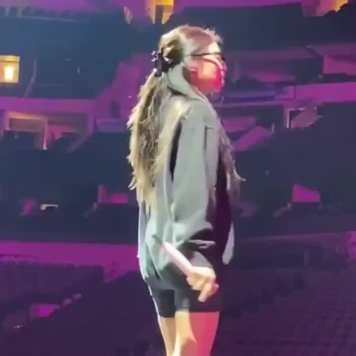Jennie 