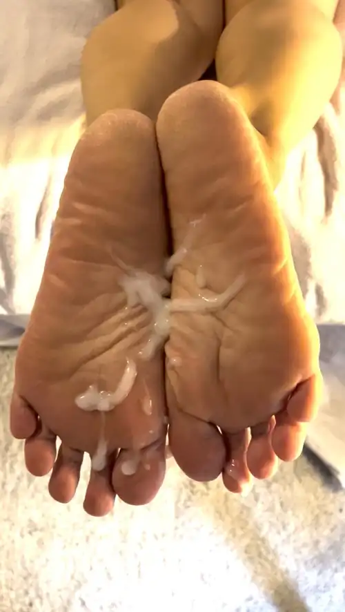 Dropped a heavy load on these beautiful Thai soles