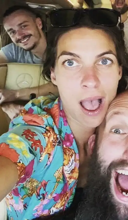 IG Hanging with the band.