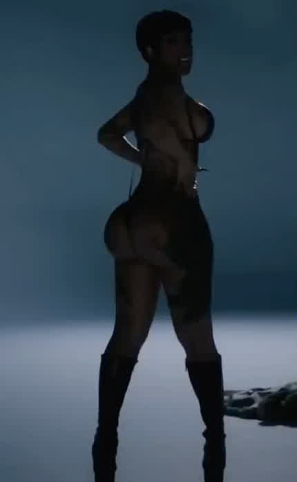Finally off work, ready to whip this cock out and release this stress 😮‍💨😫🍆 dm for the discord
