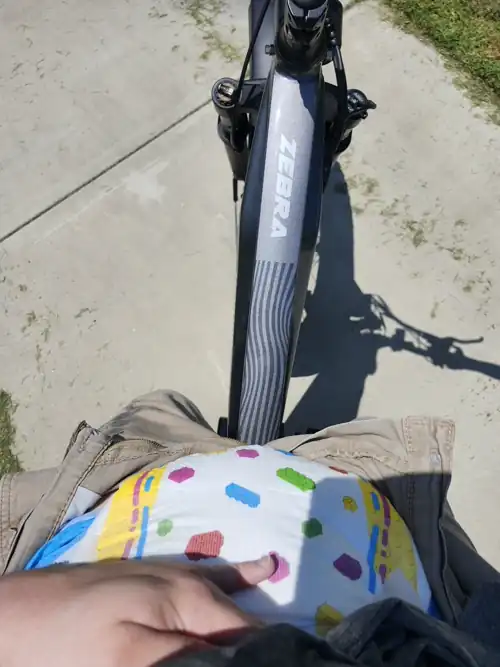 I love diapered bike rides
