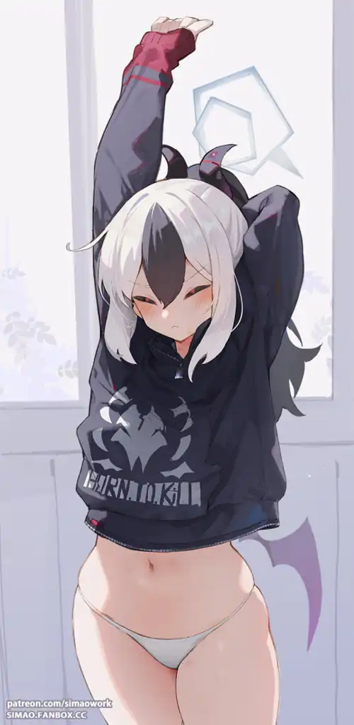 Morning stretches [Blue Archive]