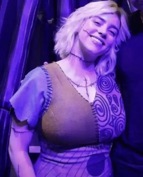 Day 21 of Posting Billie’s tits everyday until I get bored or forget