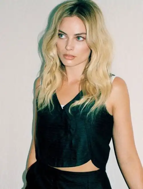 Her face alone is better than any porn in the world. 