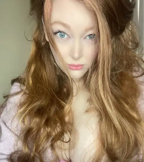 Say hello if you like blue eyes 