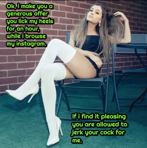 True Ariana Worshipers get a generous reward from her.