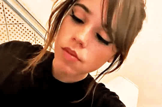 Jenna eating Fruit 