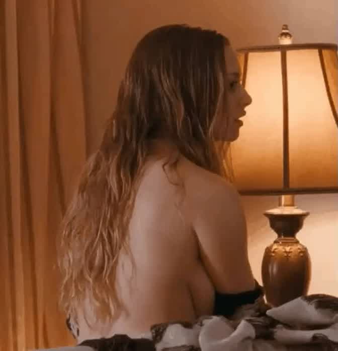 Amanda in a scene from “Chloe”