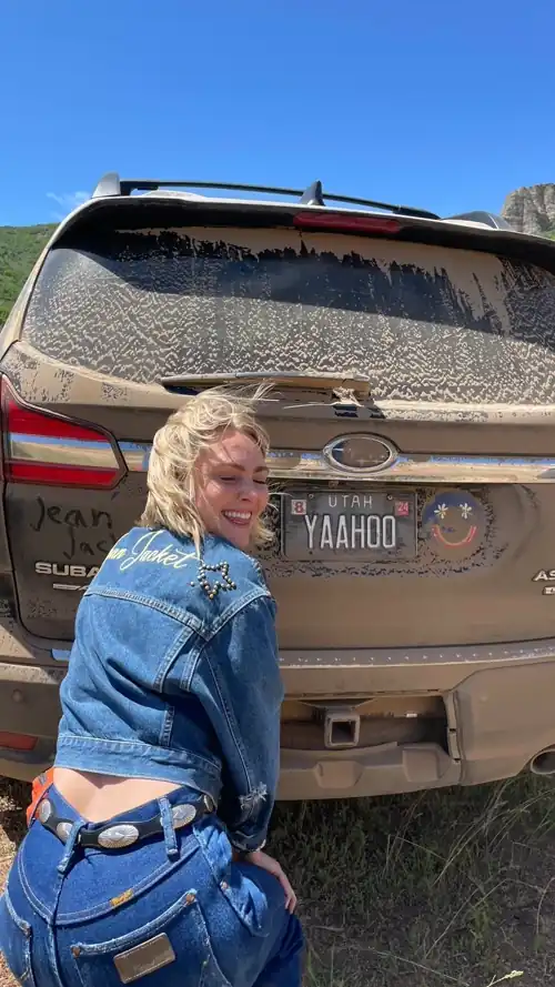 Set photos via Insta 6/18