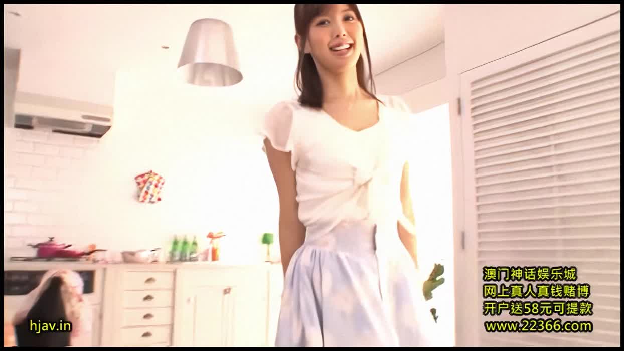 Japanese beauty covered with cum while getting fucked
