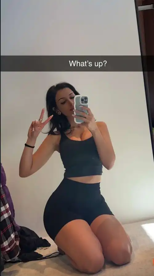 those tits 😍