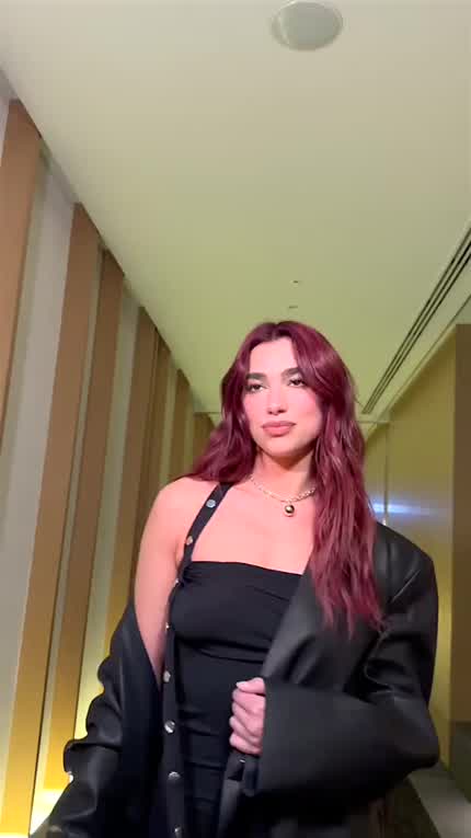 Stunning in black outfit | TikTok December 2023