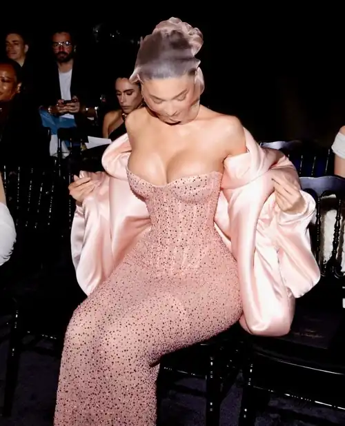 Kylie | IG 2024 Paris fashion Week