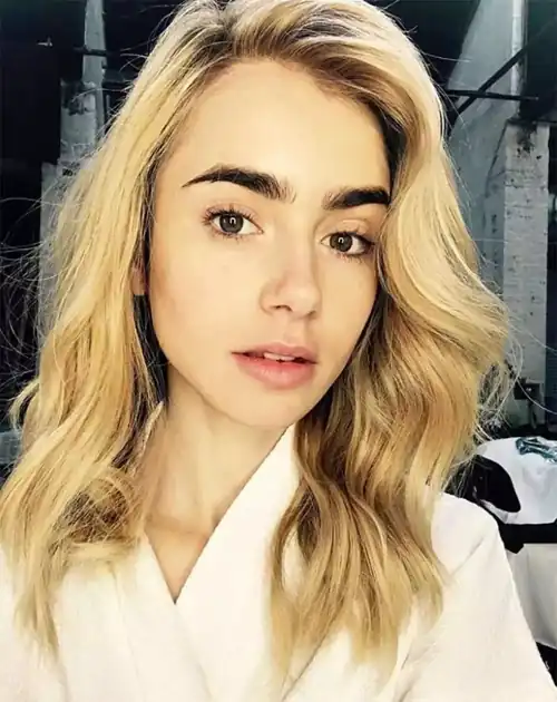 Blonde · Lily's IG · November 2017