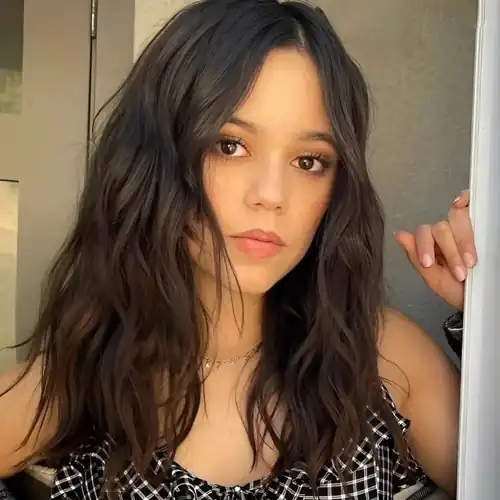Jenna looking fabulous