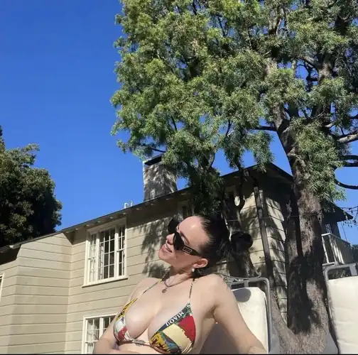 she finally let them out
